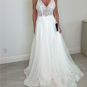 Elegant Cinderella Off-White Dress